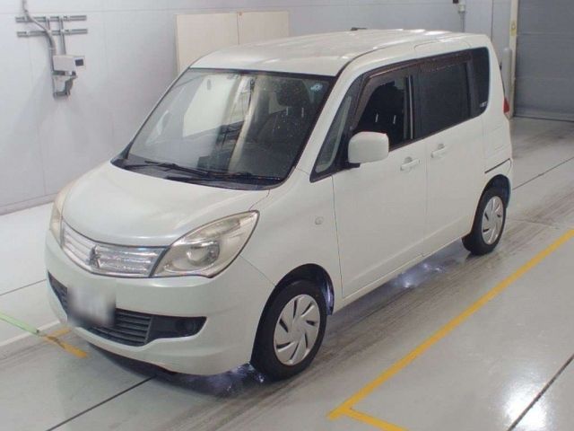 90318 Mitsubishi Delica d2 MB15S 2011 г. (CAA Chubu)